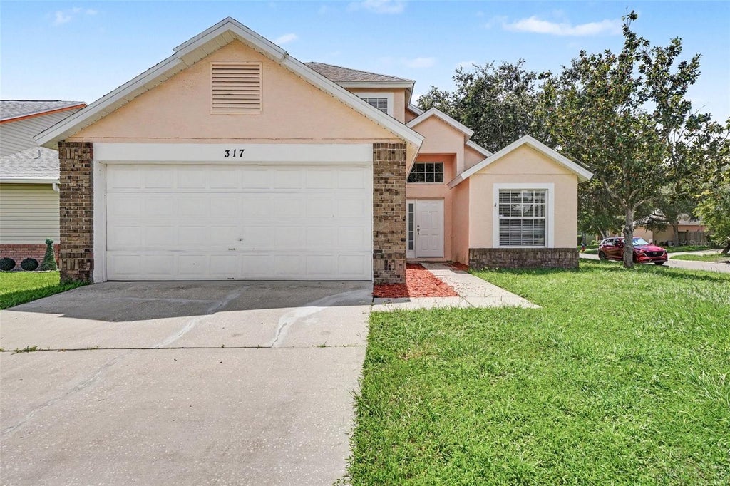 Photo of 317 Morning Creek Circle, Apopka, FL 32712 (MLS # O6434758)