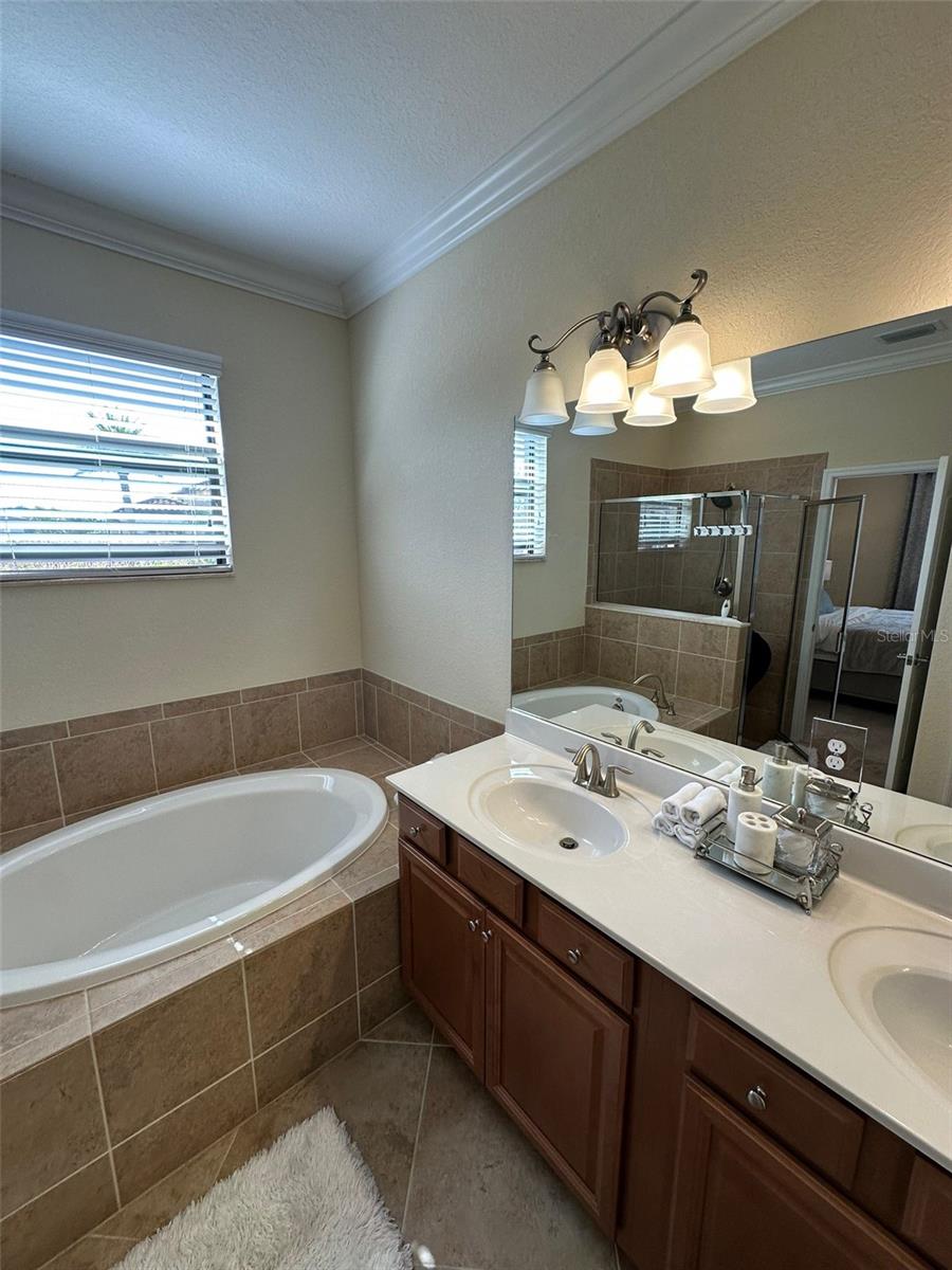 GRAN PARADISO PH 1 - Residential