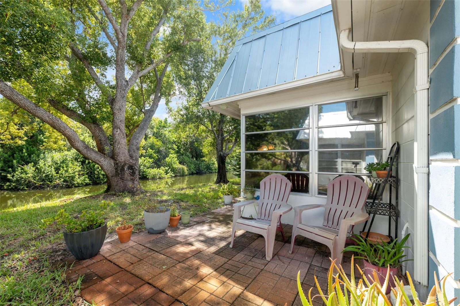 GARDENS OF BEACON SQUARE CONDO - Residential
