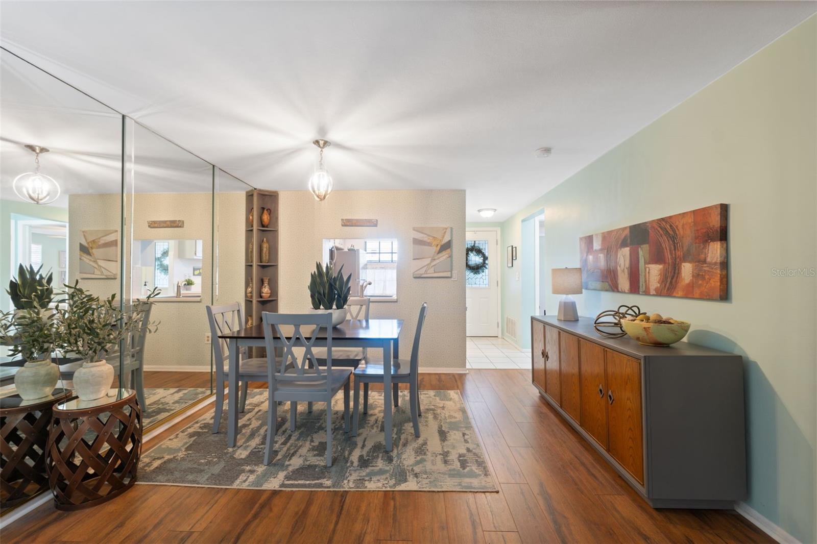 GARDENS OF BEACON SQUARE CONDO - Residential