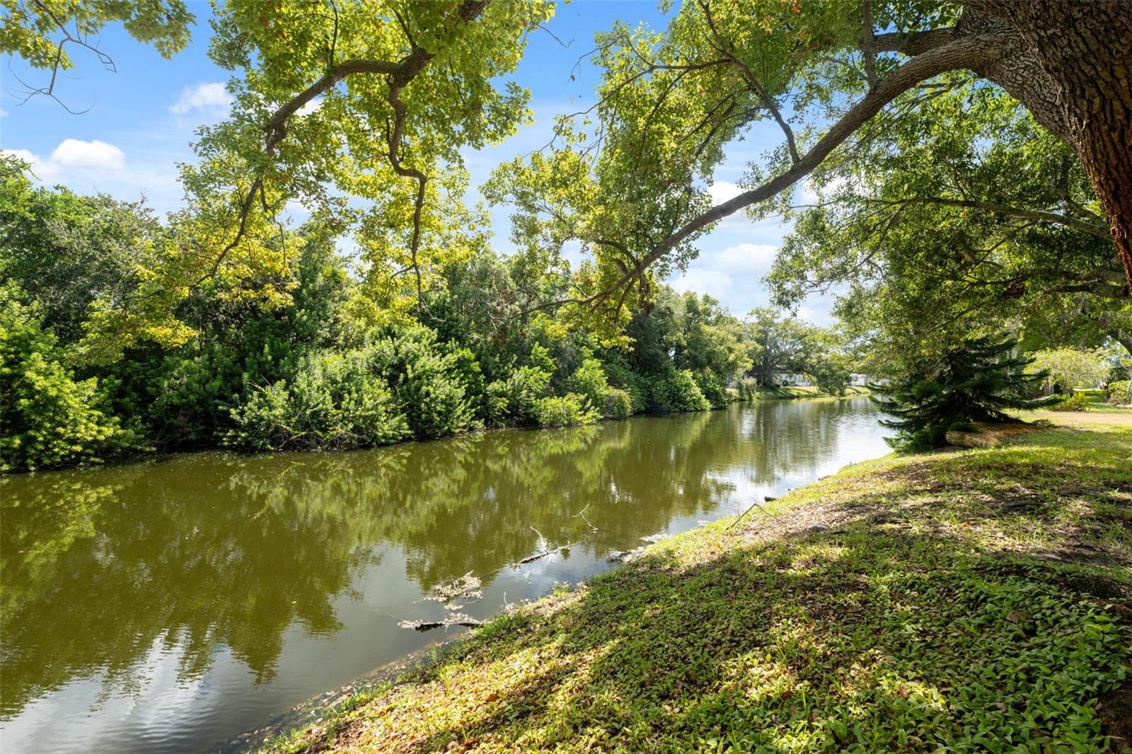 GARDENS OF BEACON SQUARE CONDO - Residential