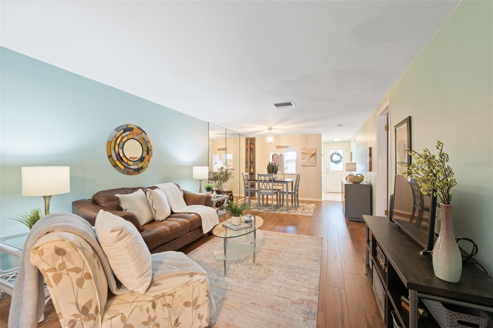 GARDENS OF BEACON SQUARE CONDO - Residential