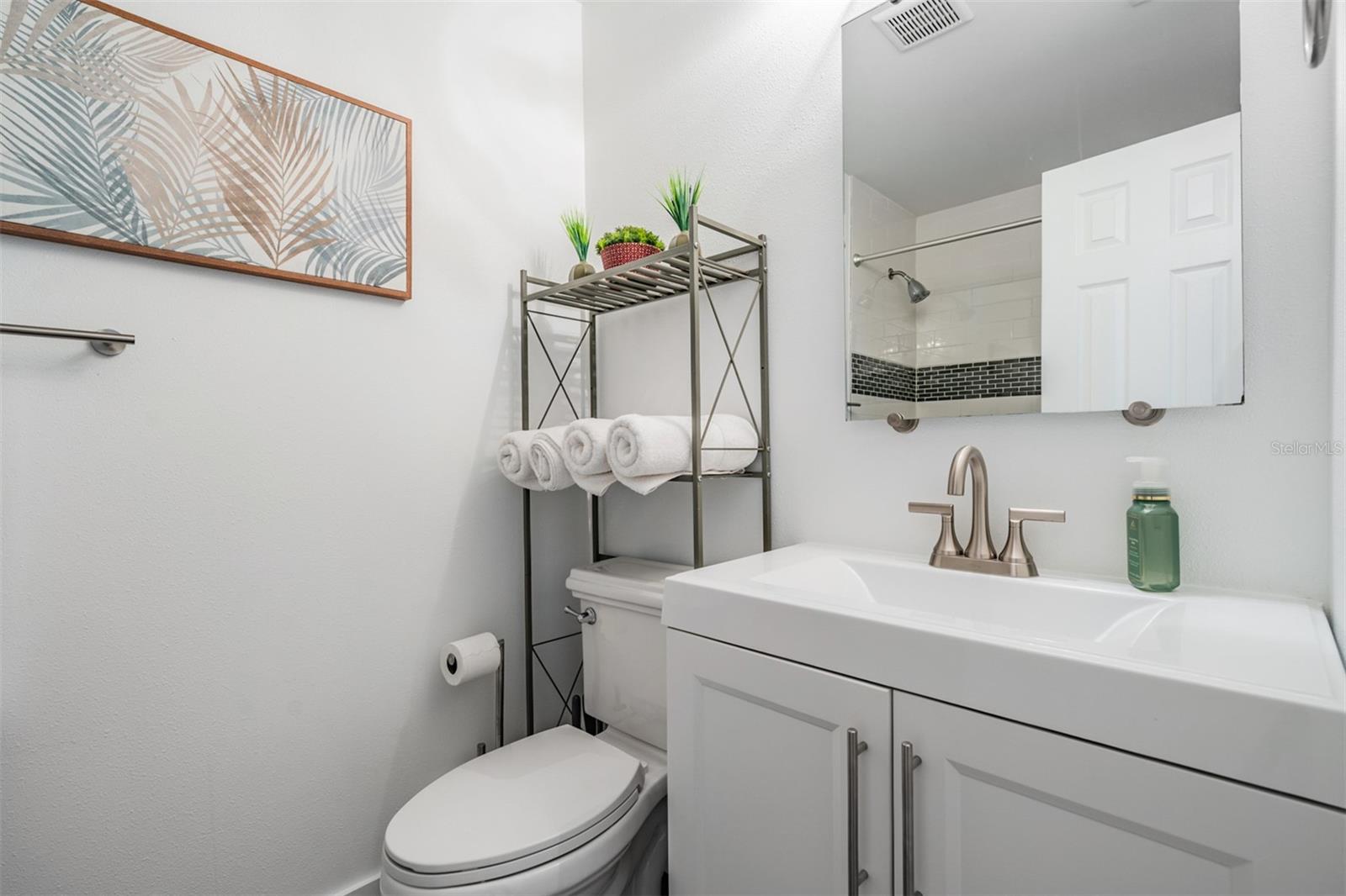 DAVIS ISLANDS - Residential