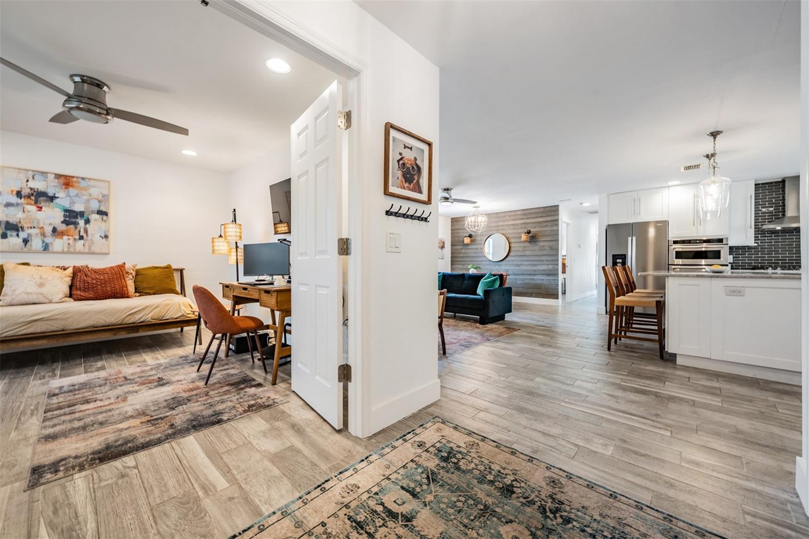 DAVIS ISLANDS - Residential