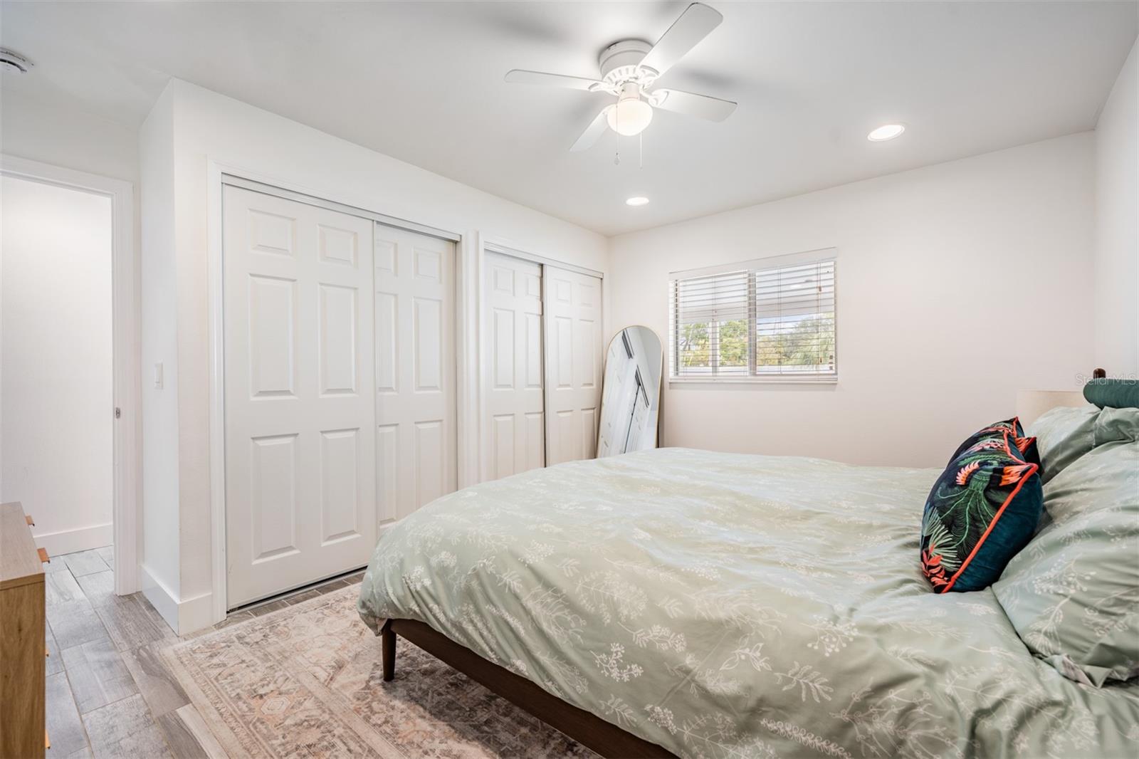 DAVIS ISLANDS - Residential