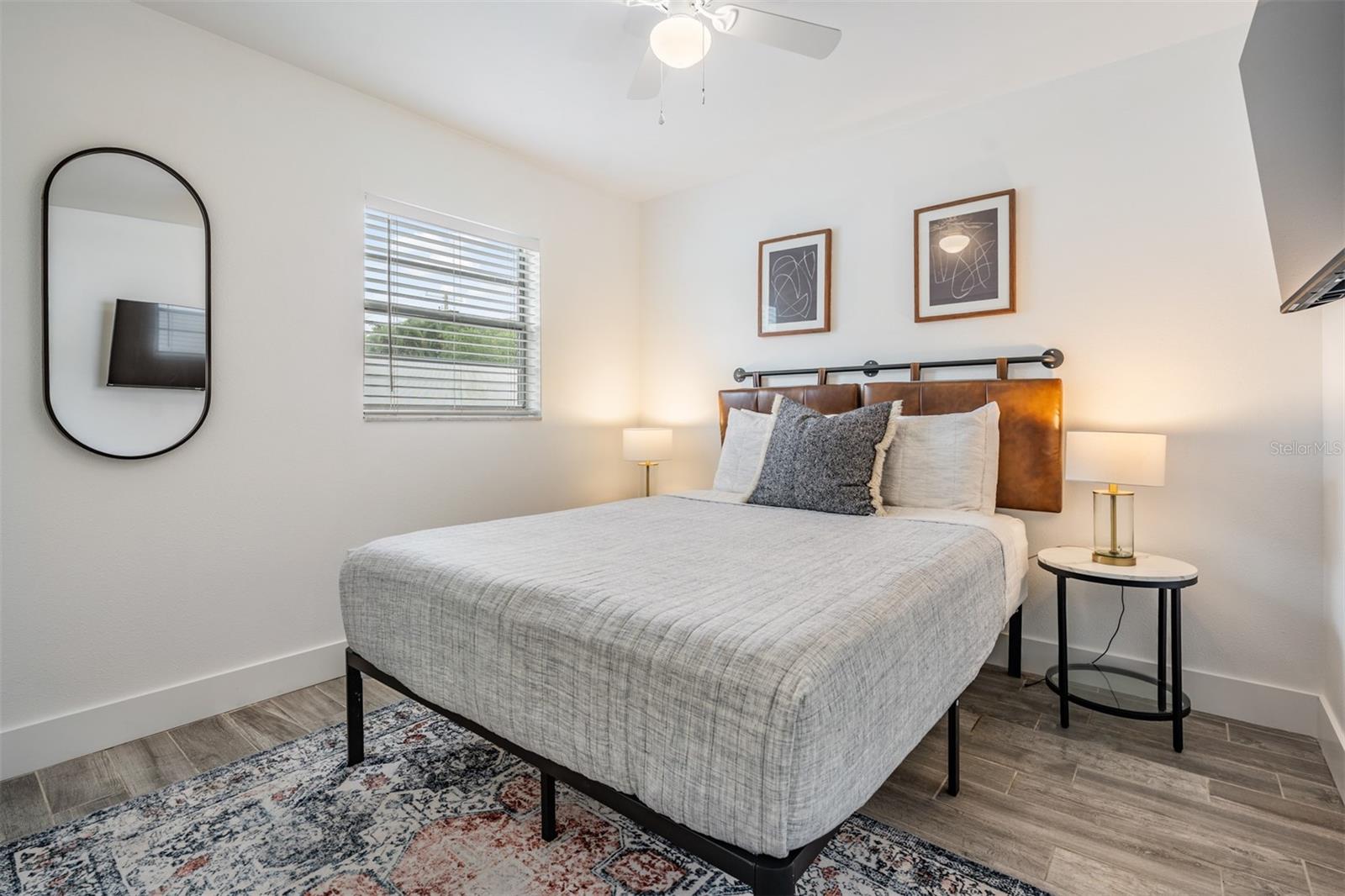 DAVIS ISLANDS - Residential