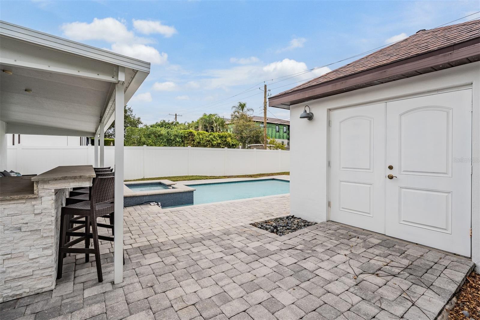 DAVIS ISLANDS - Residential