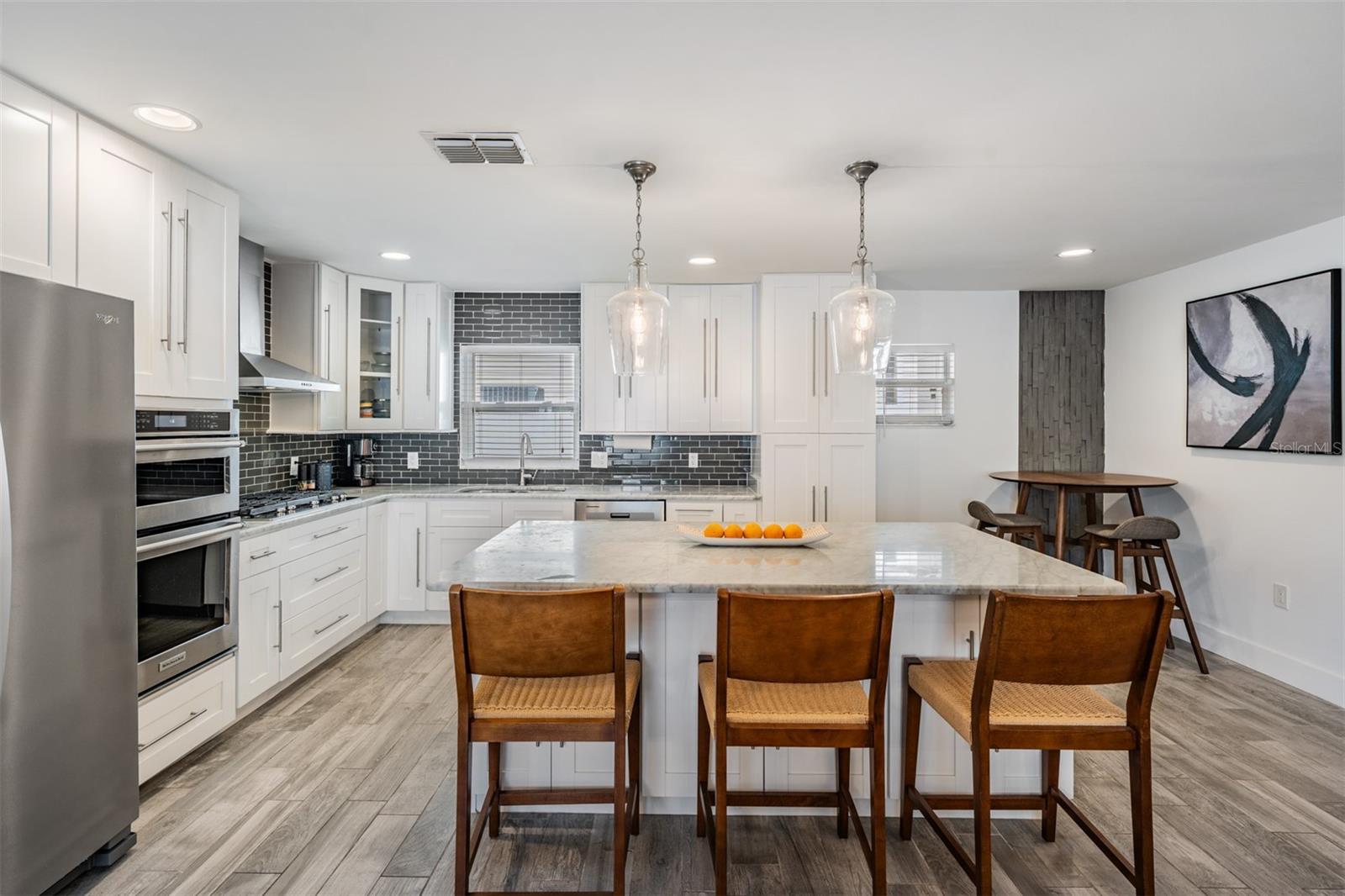 DAVIS ISLANDS - Residential