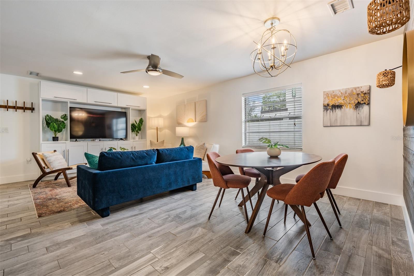 DAVIS ISLANDS - Residential