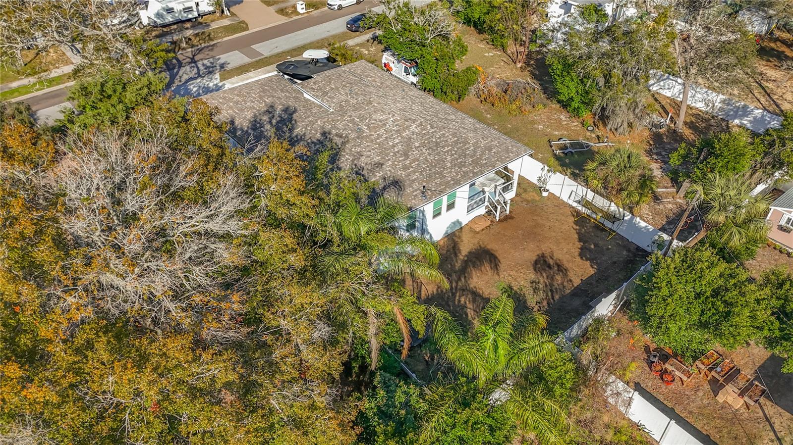 YOUNGS SUB DE LUXE - Residential