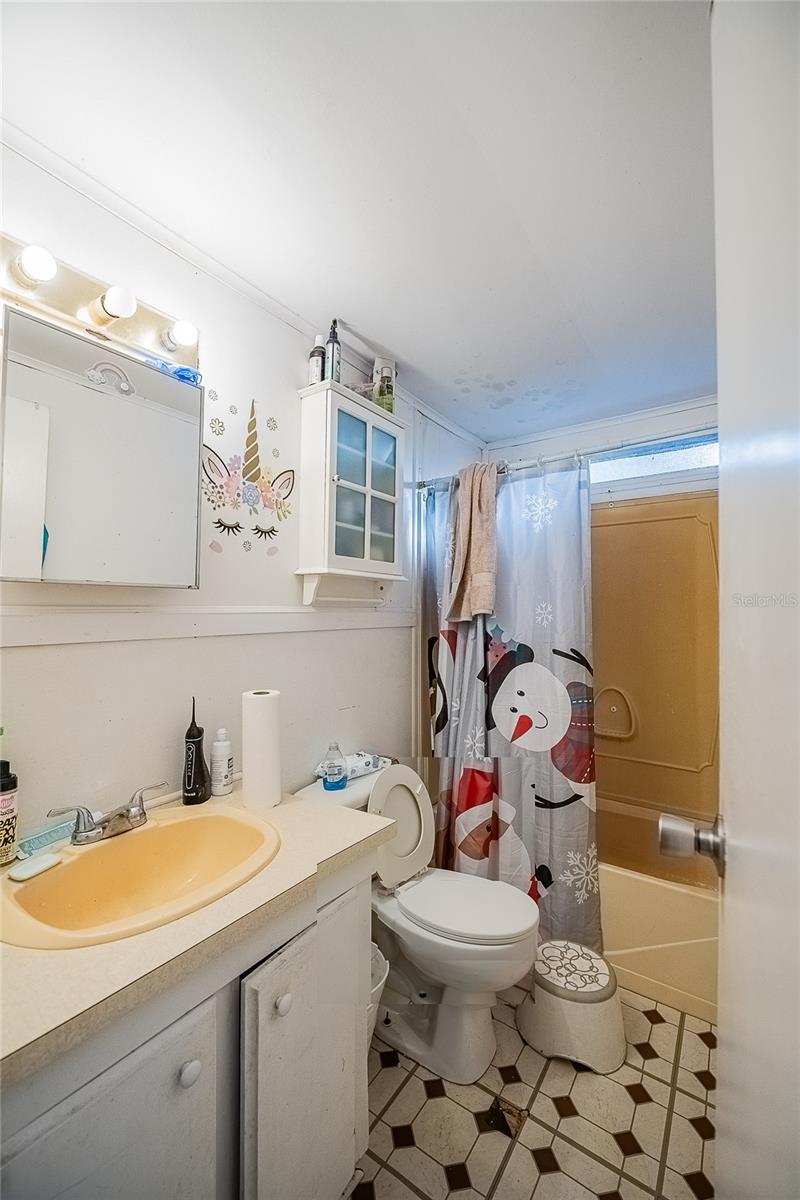 FLA DEV CO SUB - Residential