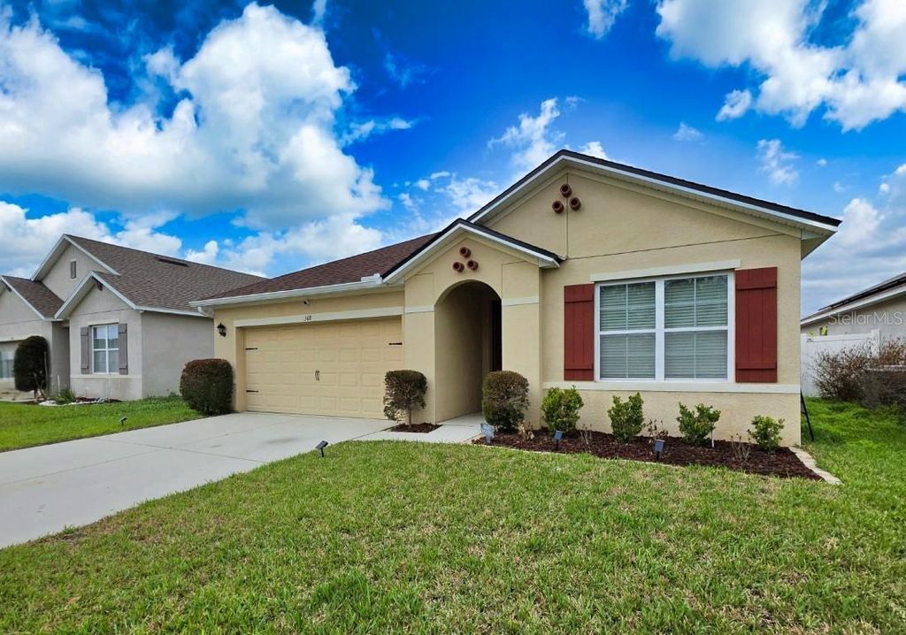Photo of 368 Aberdeen Drive, Davenport, FL 33896 (MLS # O6390733)