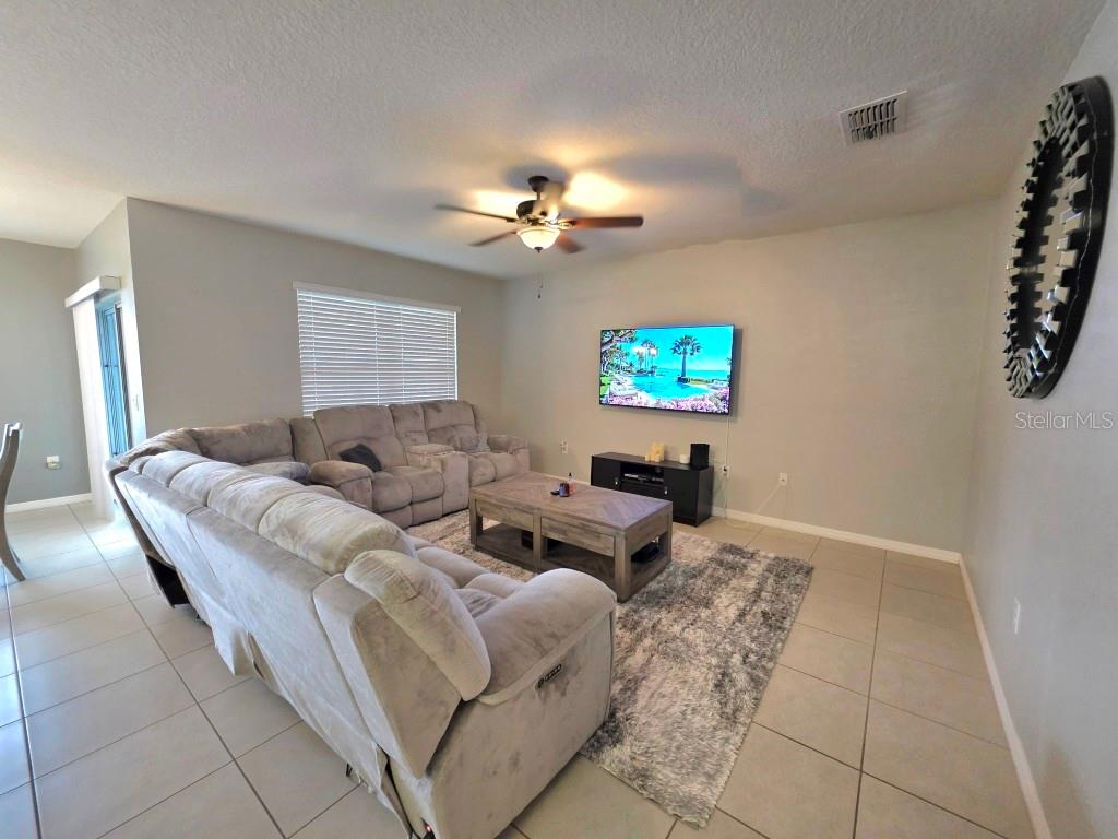 SUMMERS CORNER - Residential