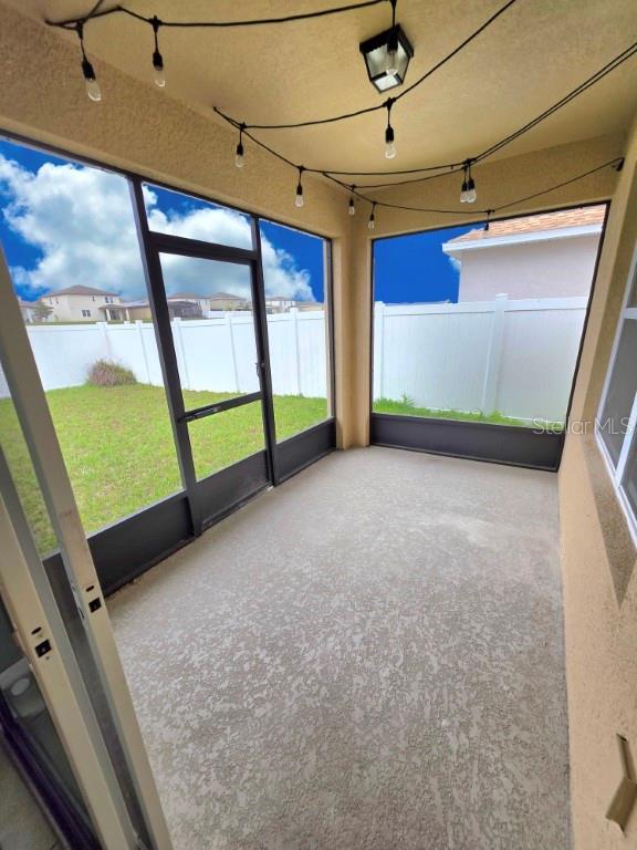 SUMMERS CORNER - Residential