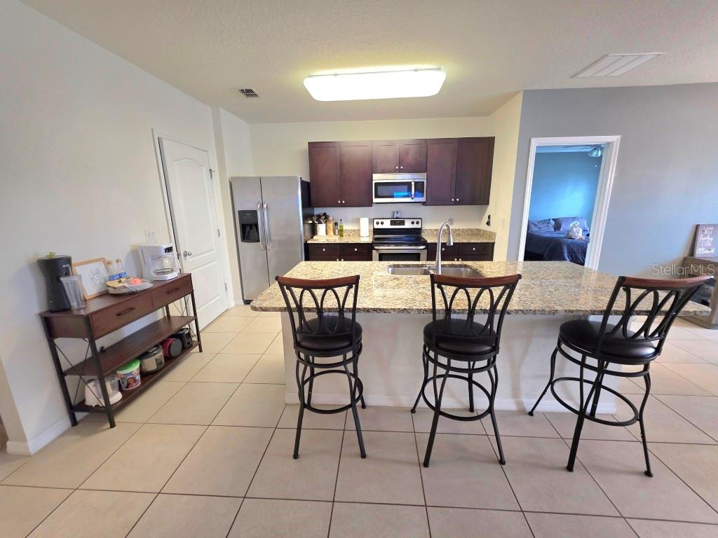 SUMMERS CORNER - Residential