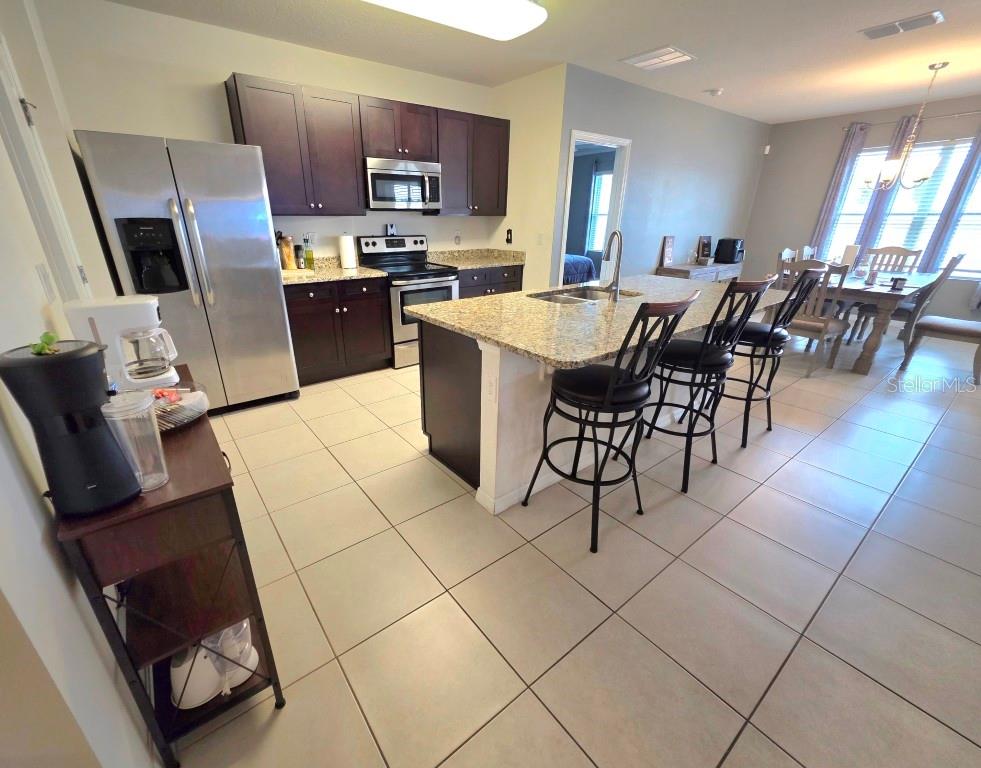 SUMMERS CORNER - Residential