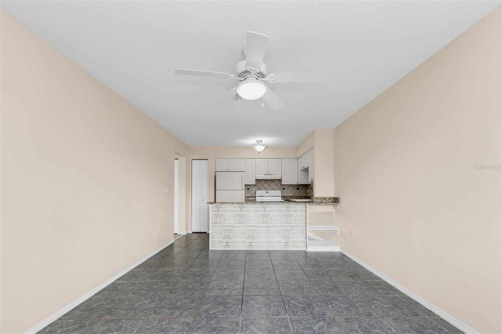 21150 GERTRUDE AVENUE F5