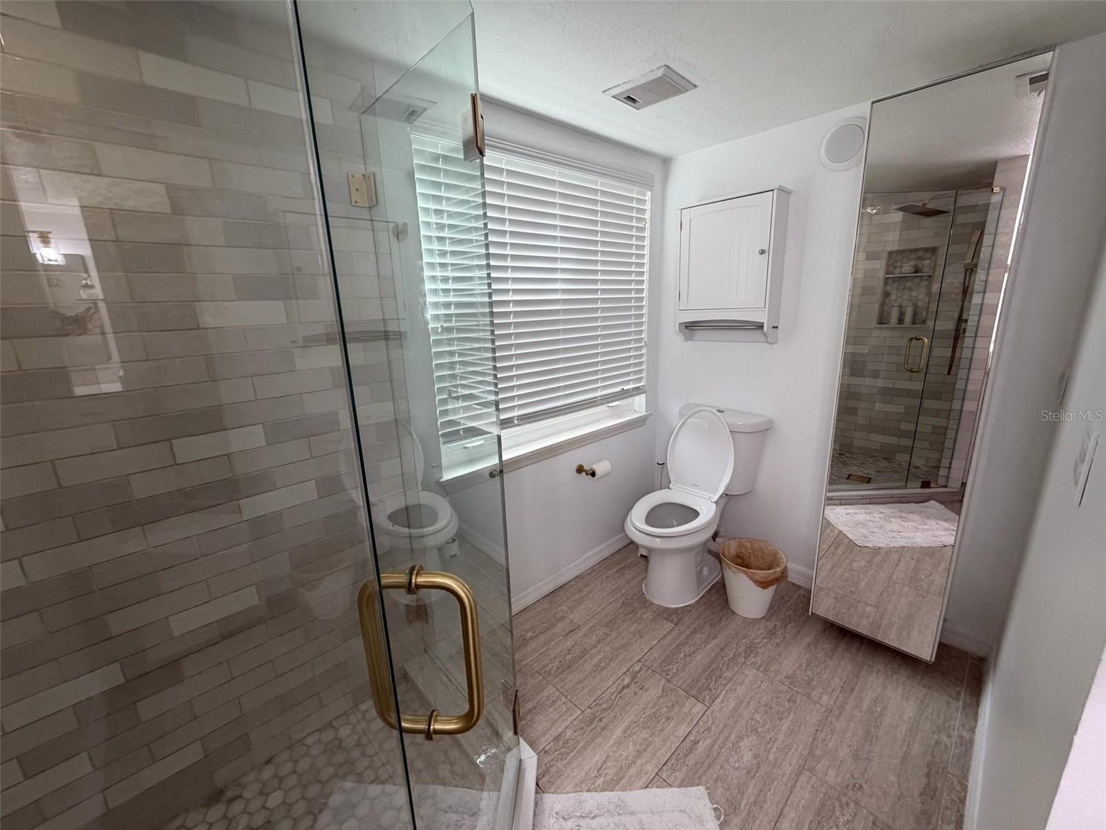 KILLARNEY BAY CONDO - Residential Lease