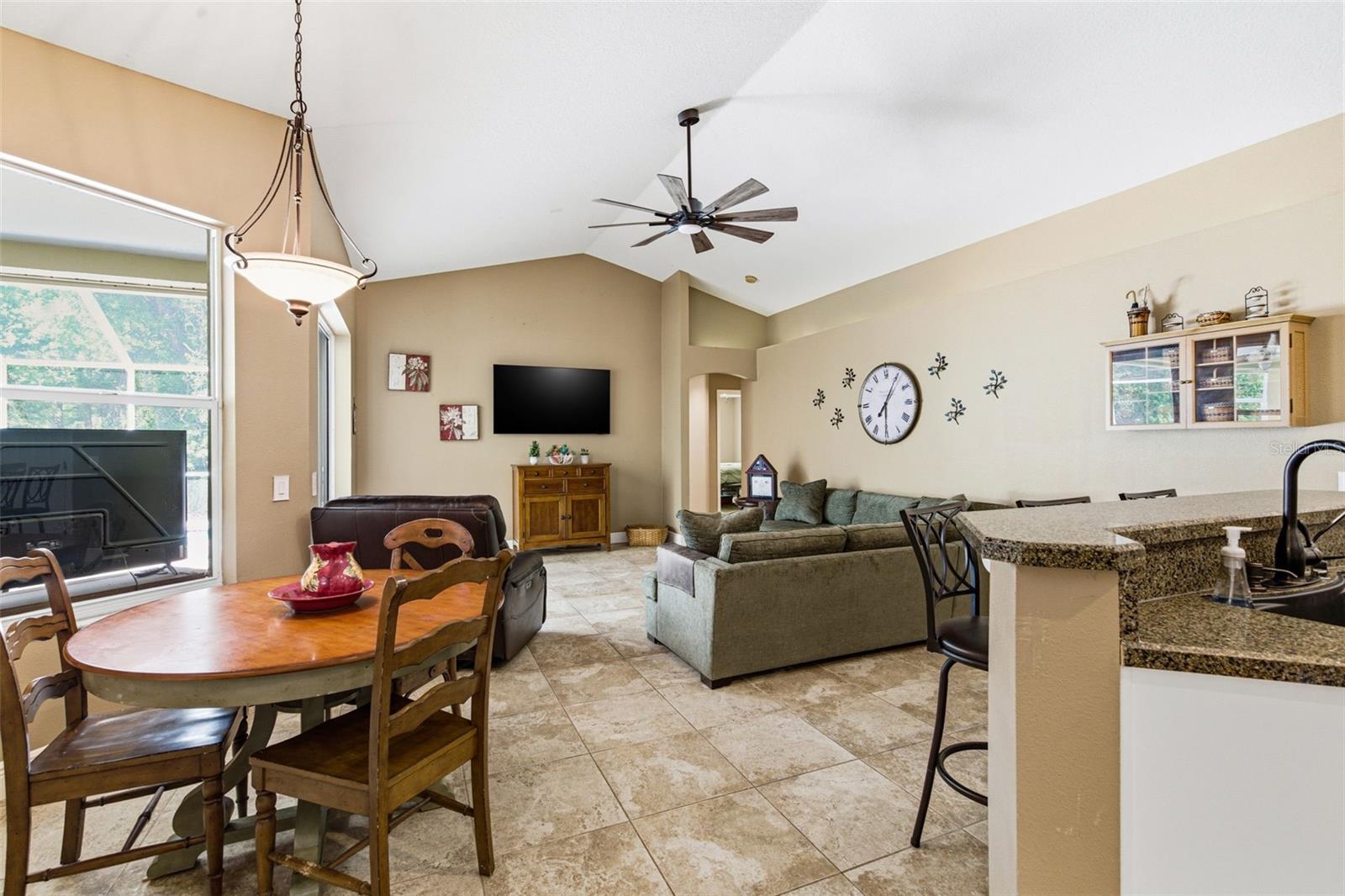 THOUSAND OAKS PH 06-9 - Residential