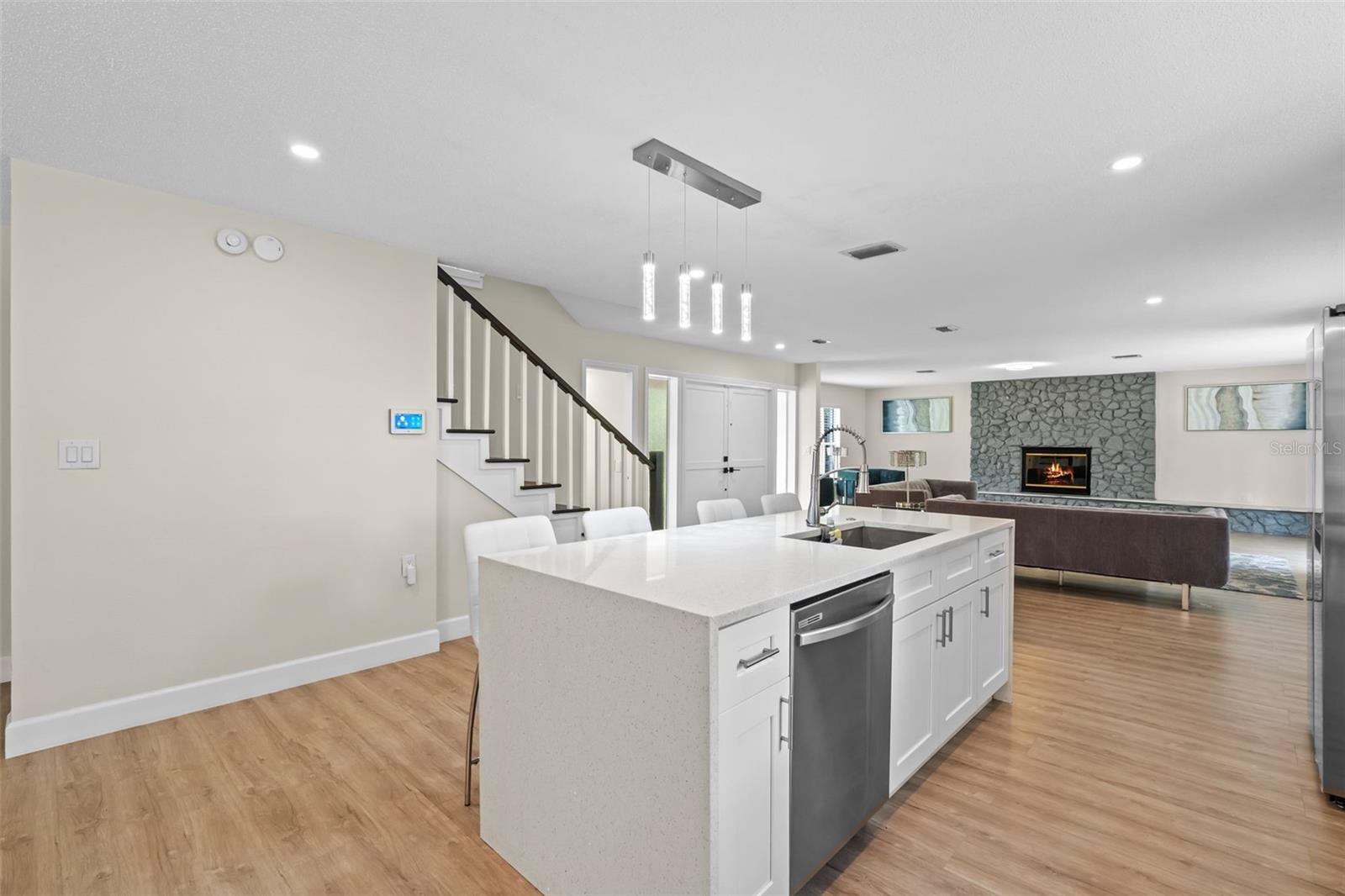 DR PHILLIPS WINDERWOOD - Residential