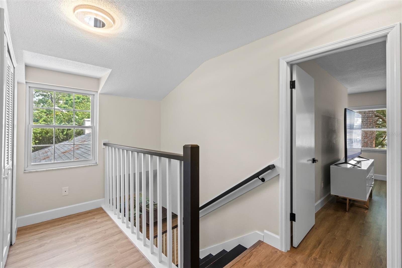 DR PHILLIPS WINDERWOOD - Residential