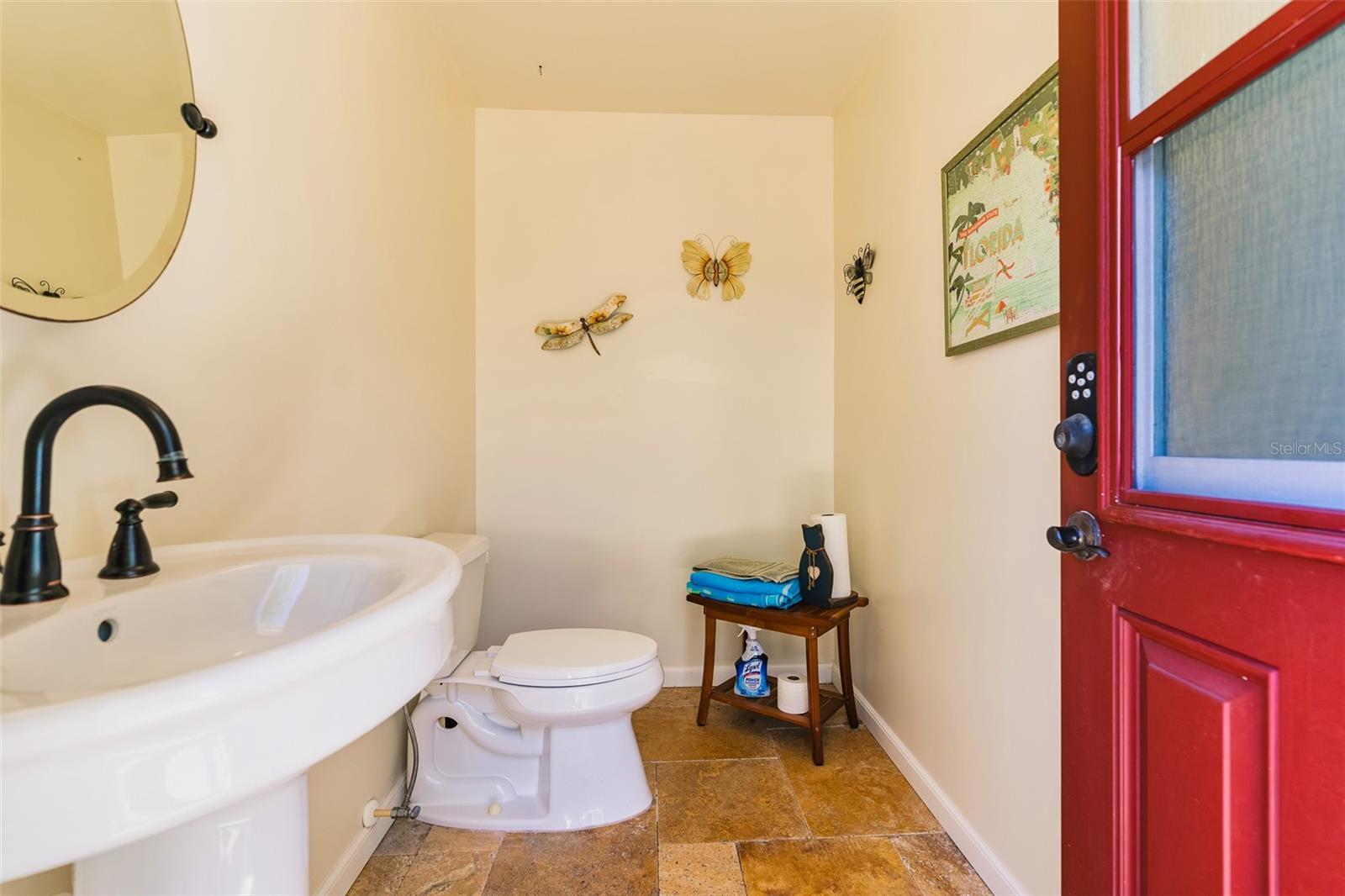 LENKERDS BLK 94 DELAND - Residential