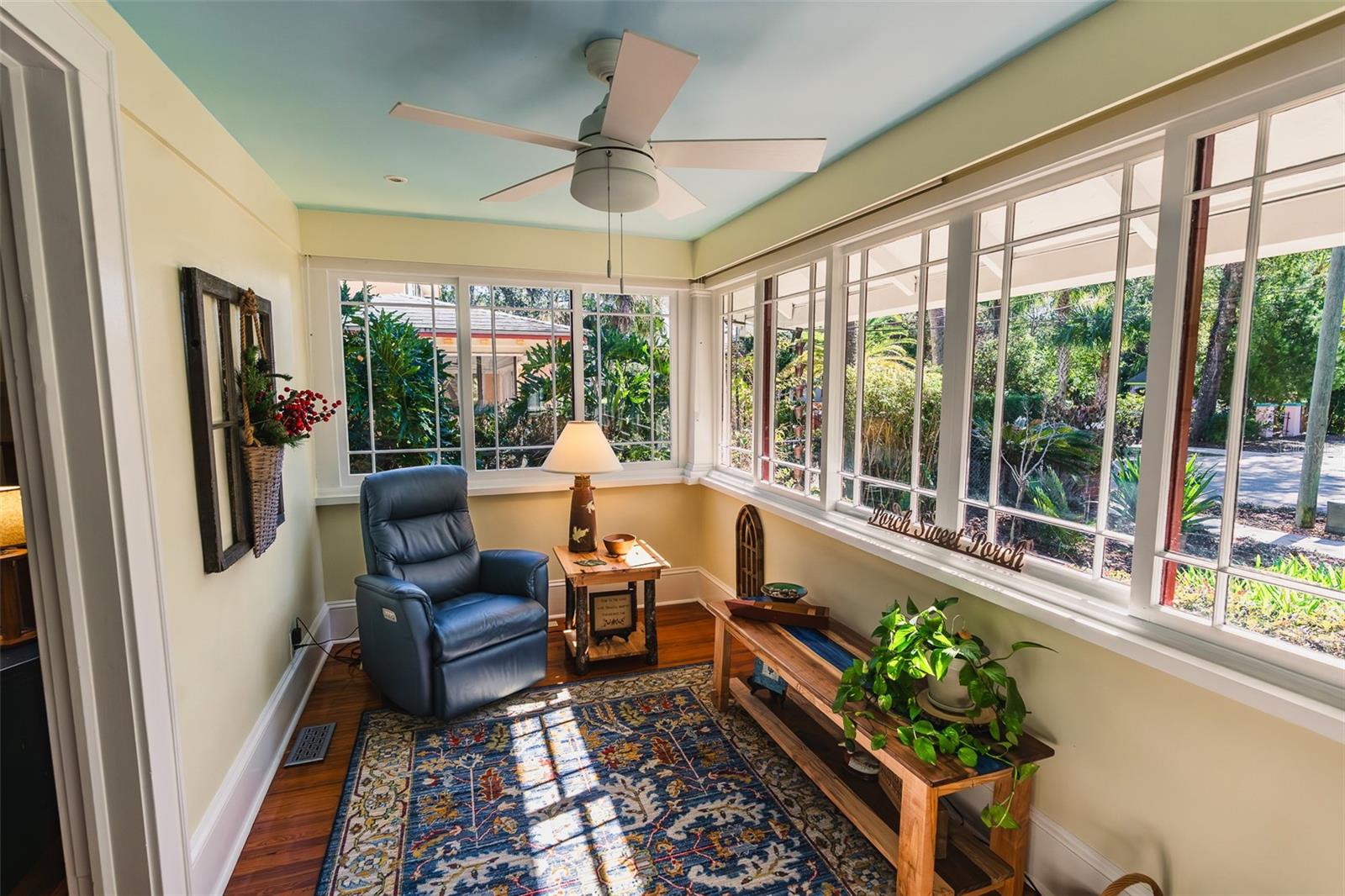 511 W MINNESOTA AVENUE