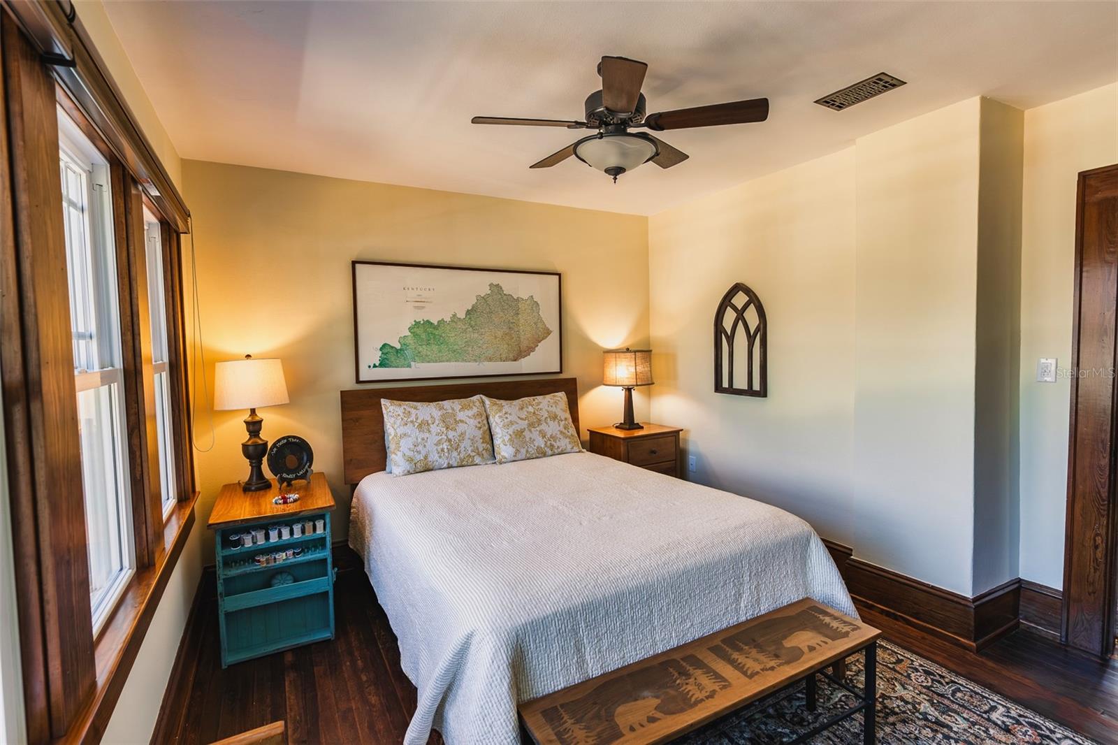 LENKERDS BLK 94 DELAND - Residential