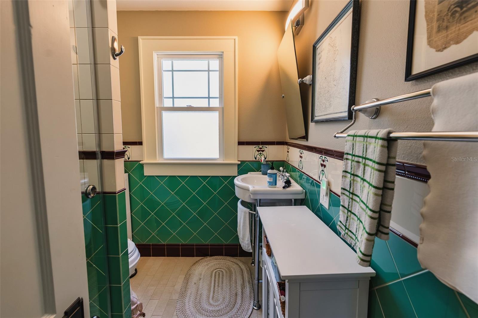 LENKERDS BLK 94 DELAND - Residential