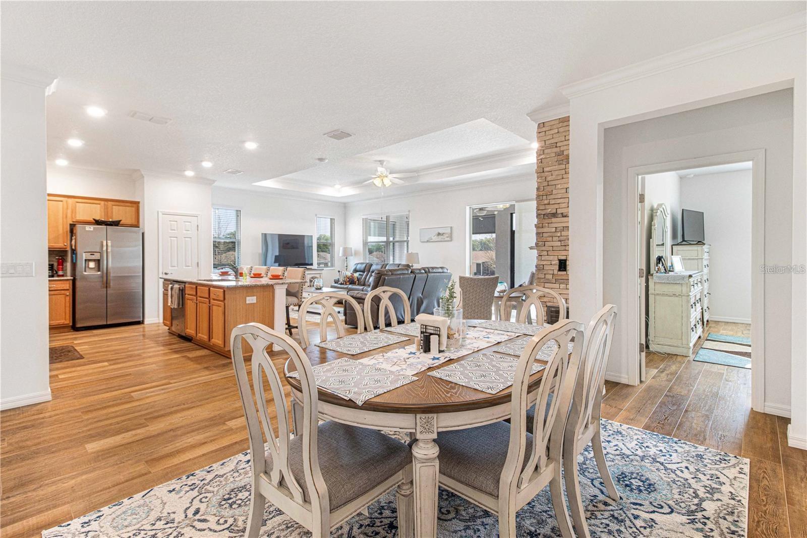 INDIGO EAST - ON TOP OF THE WORLD - Residential Lease