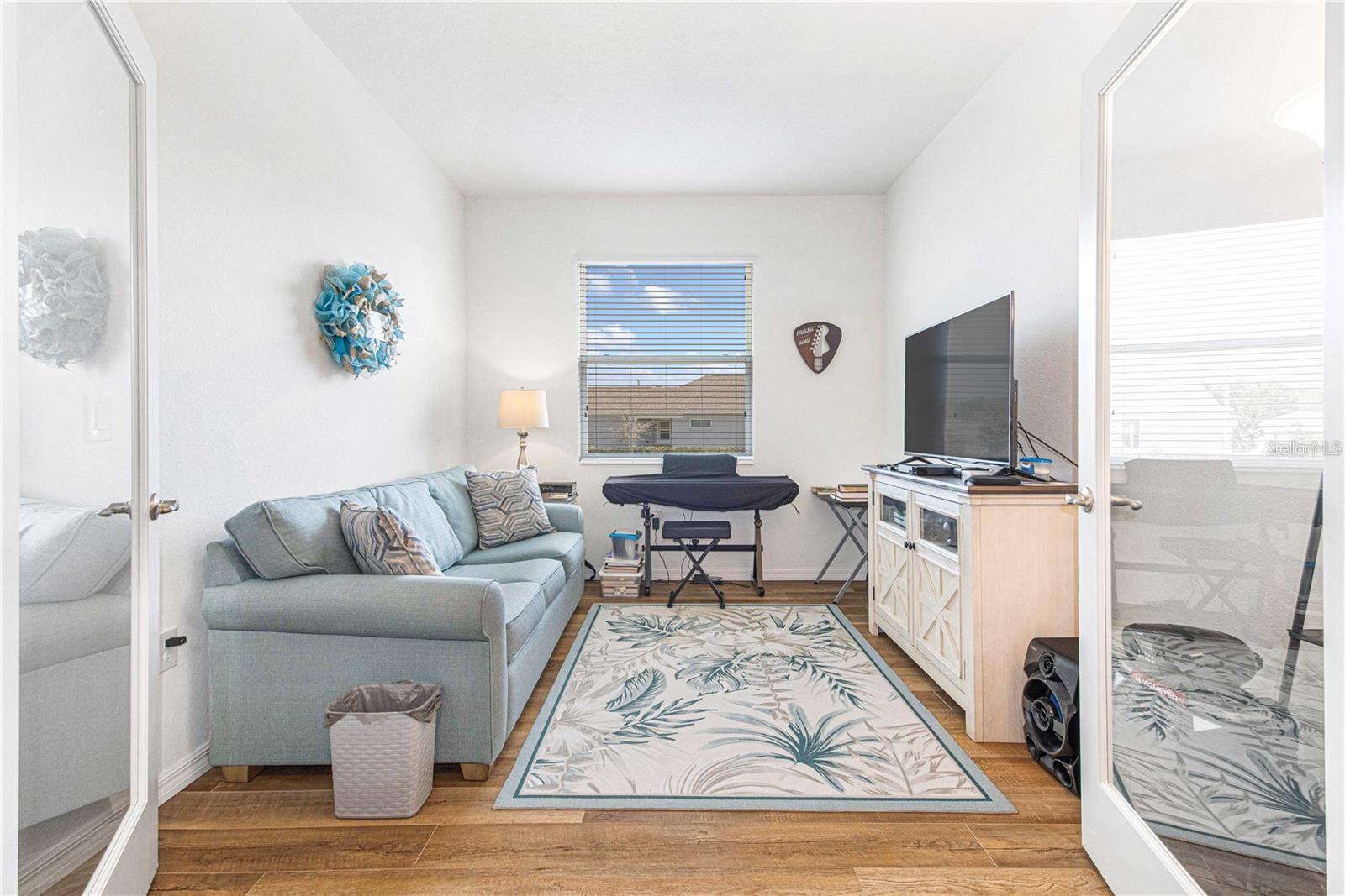 INDIGO EAST - ON TOP OF THE WORLD - Residential Lease