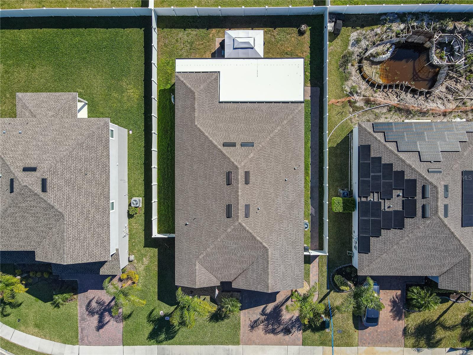 3861 HANWORTH LOOP