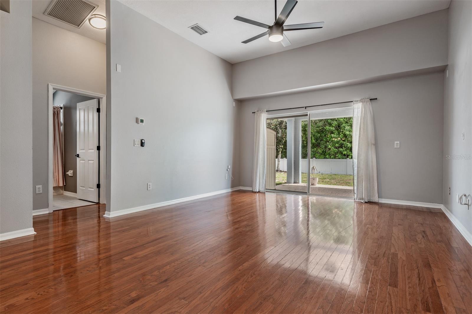 TRINITY WEST - Residential