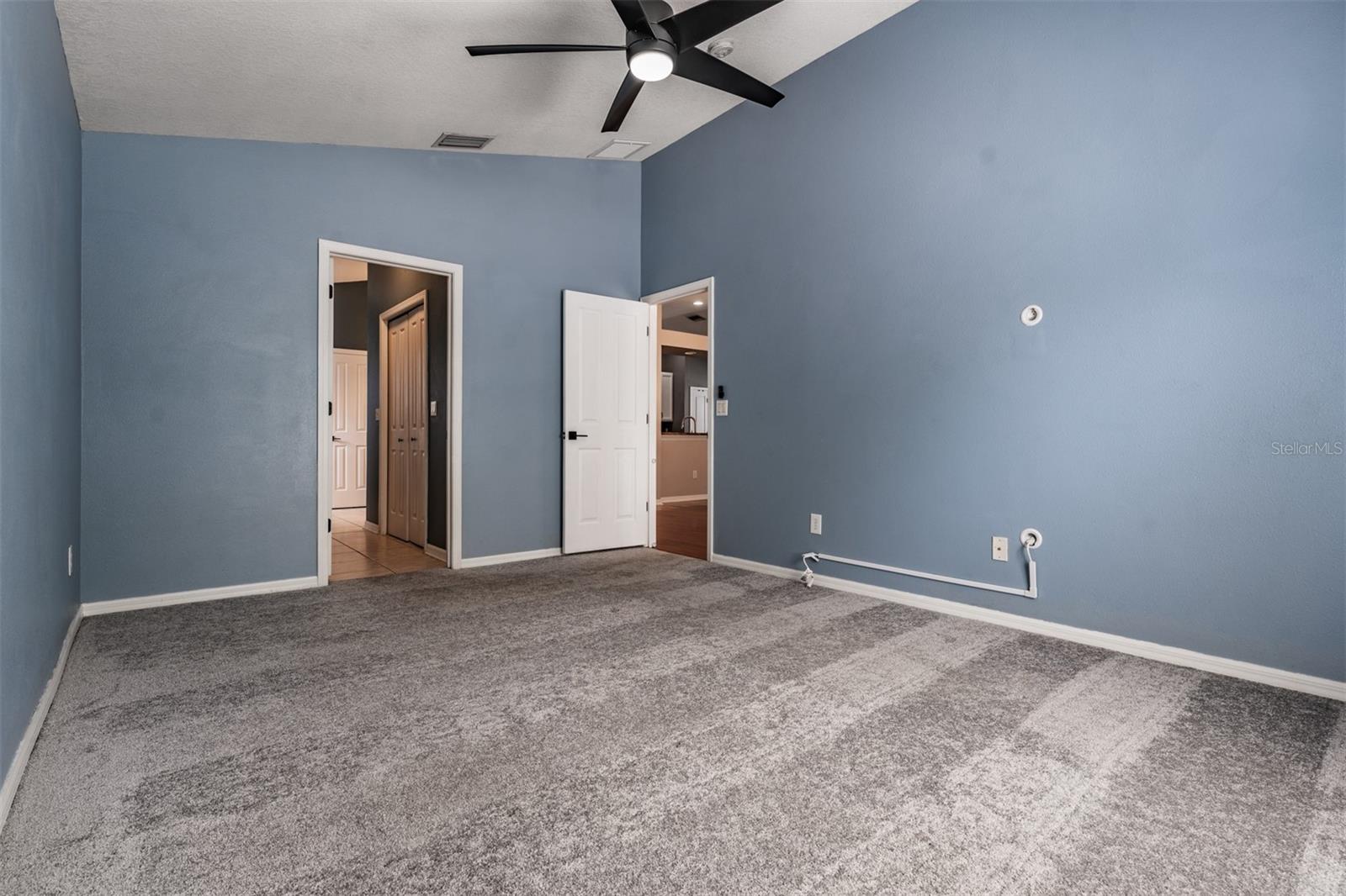 TRINITY WEST - Residential