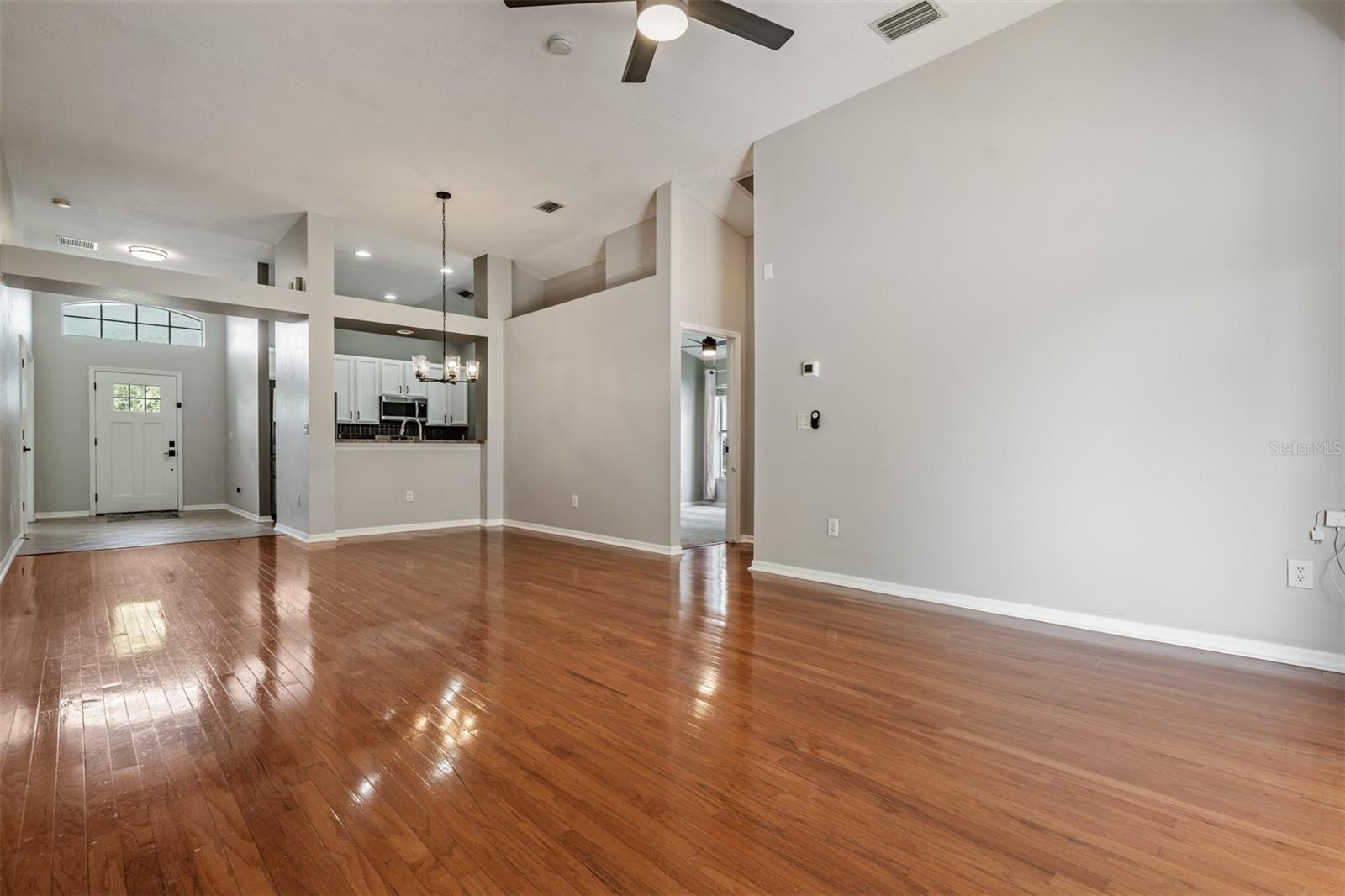 TRINITY WEST - Residential