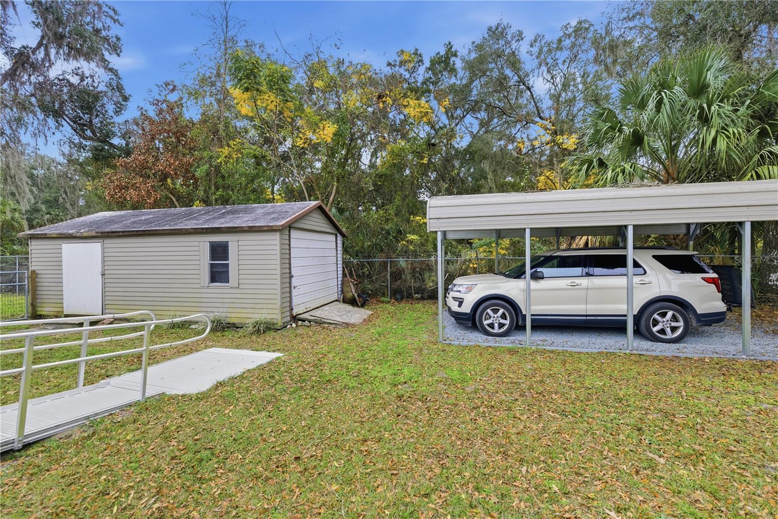 MEADOWS - Residential