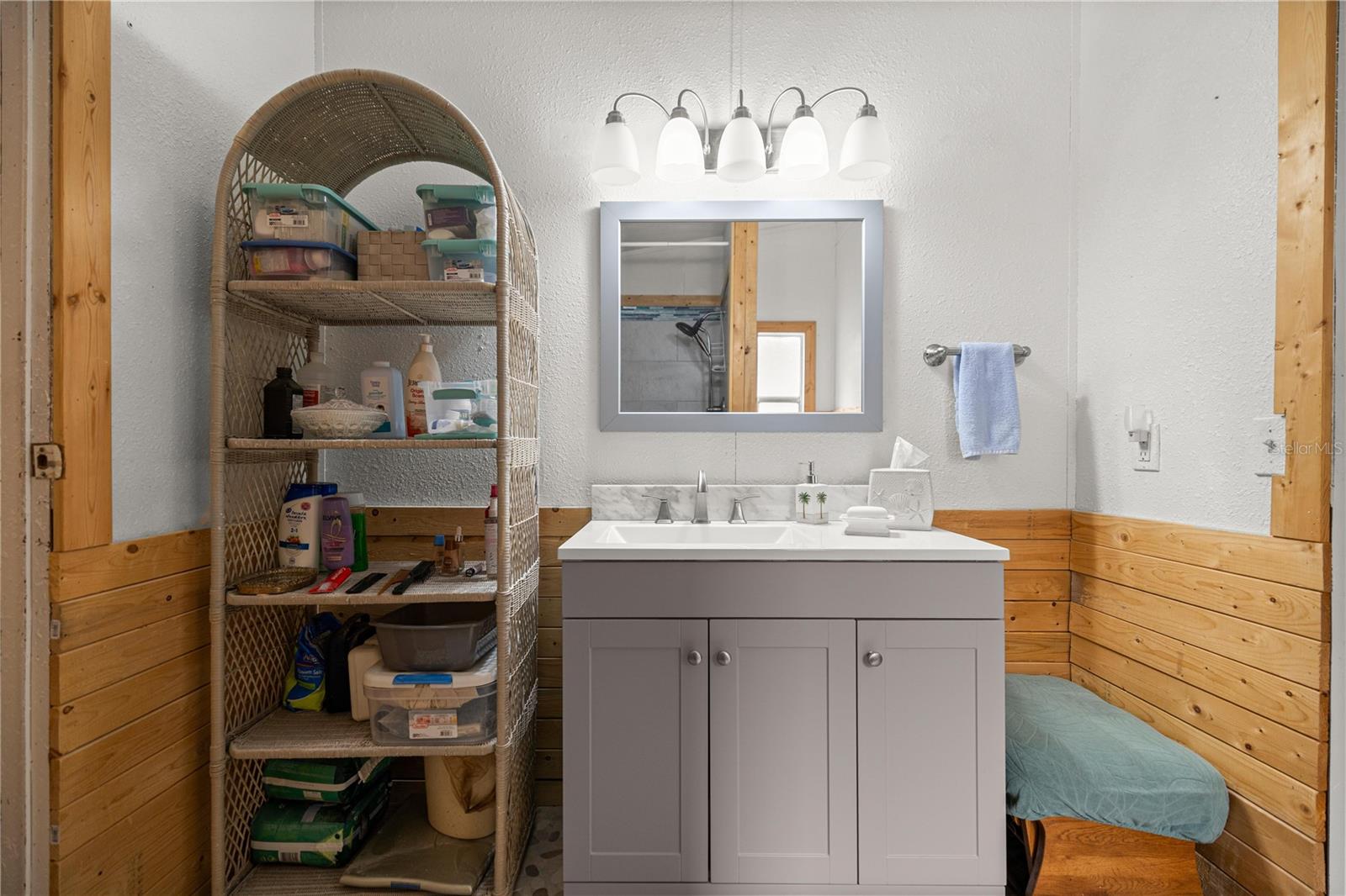 MEADOWS - Residential