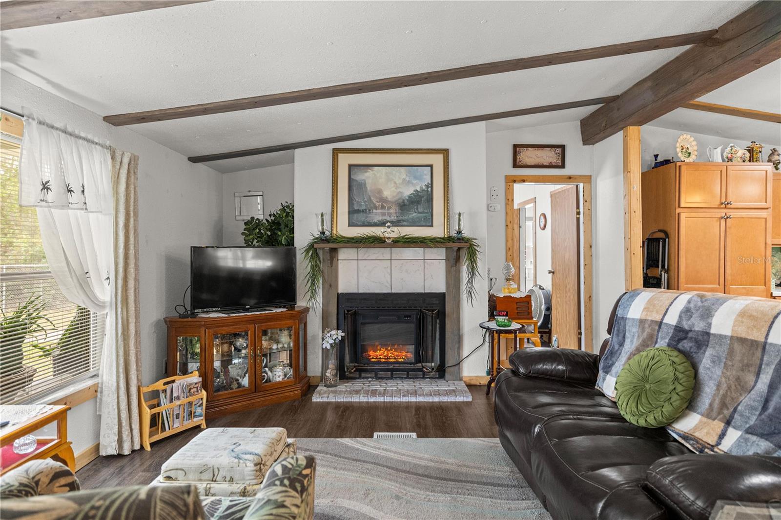 MEADOWS - Residential