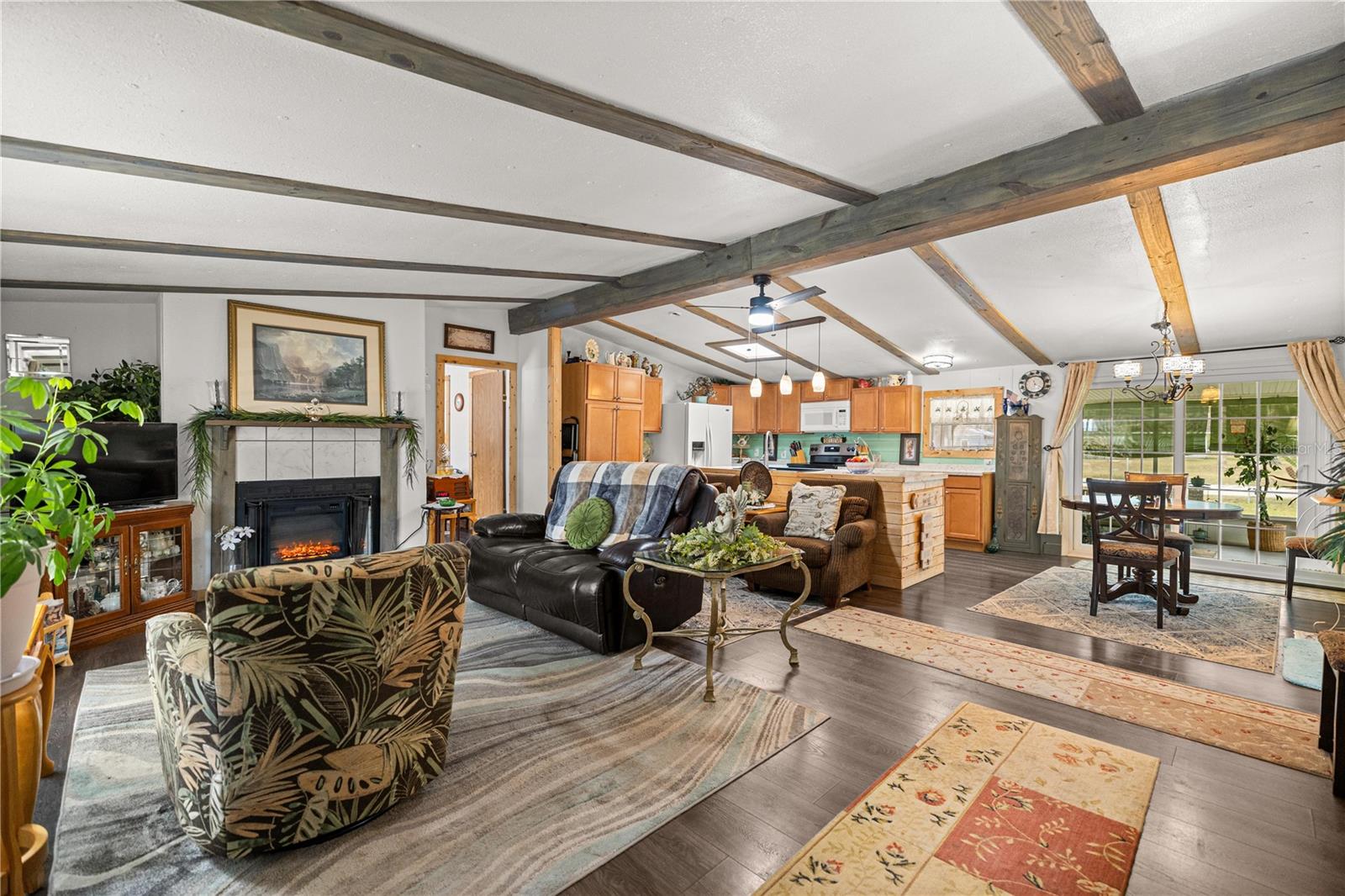 MEADOWS - Residential