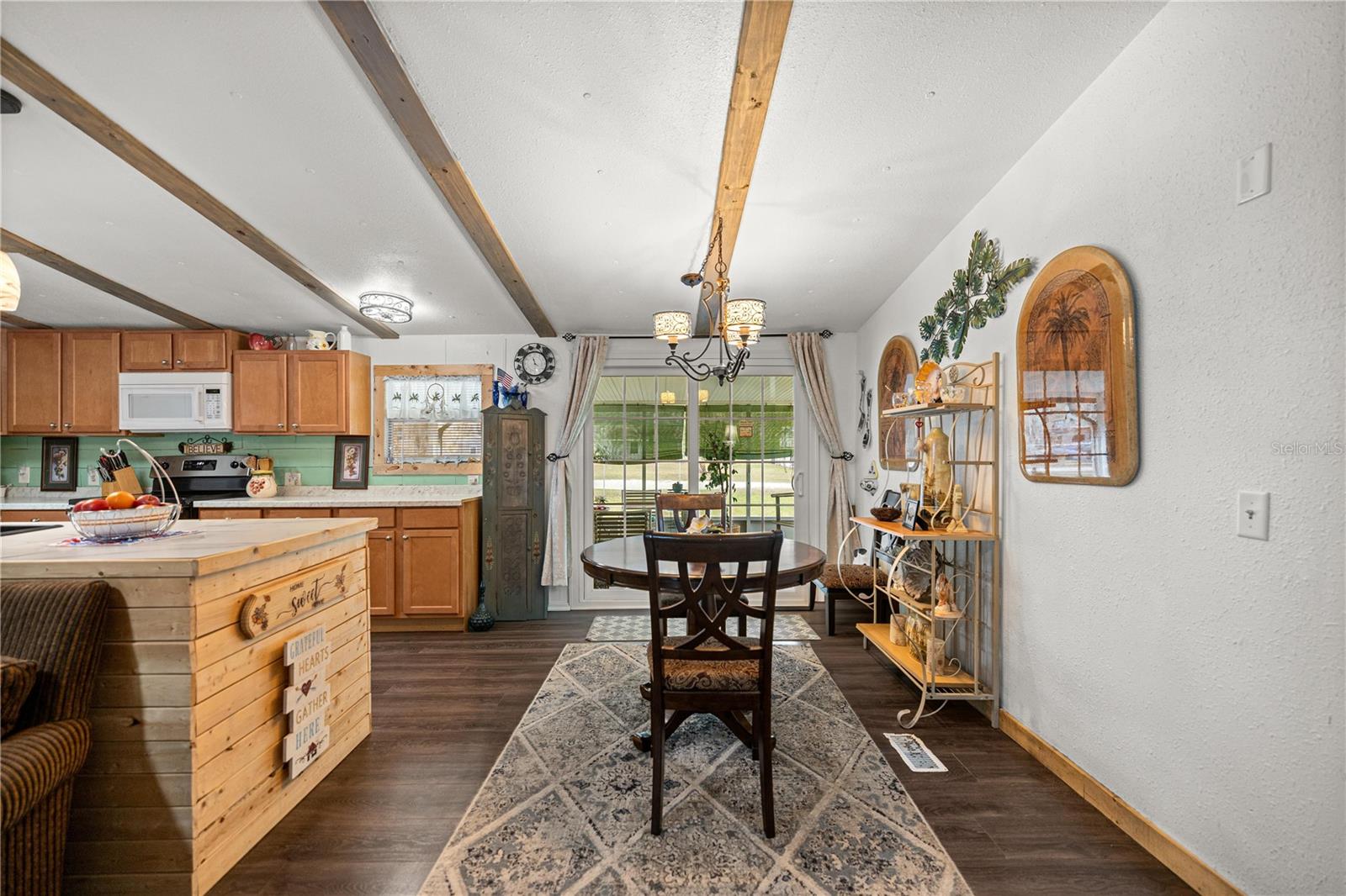 MEADOWS - Residential