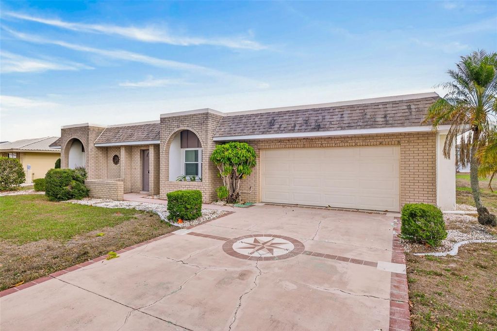 Photo of 1529 Allegheny Drive, Sun City Center, FL 33573 (MLS # A4685820)