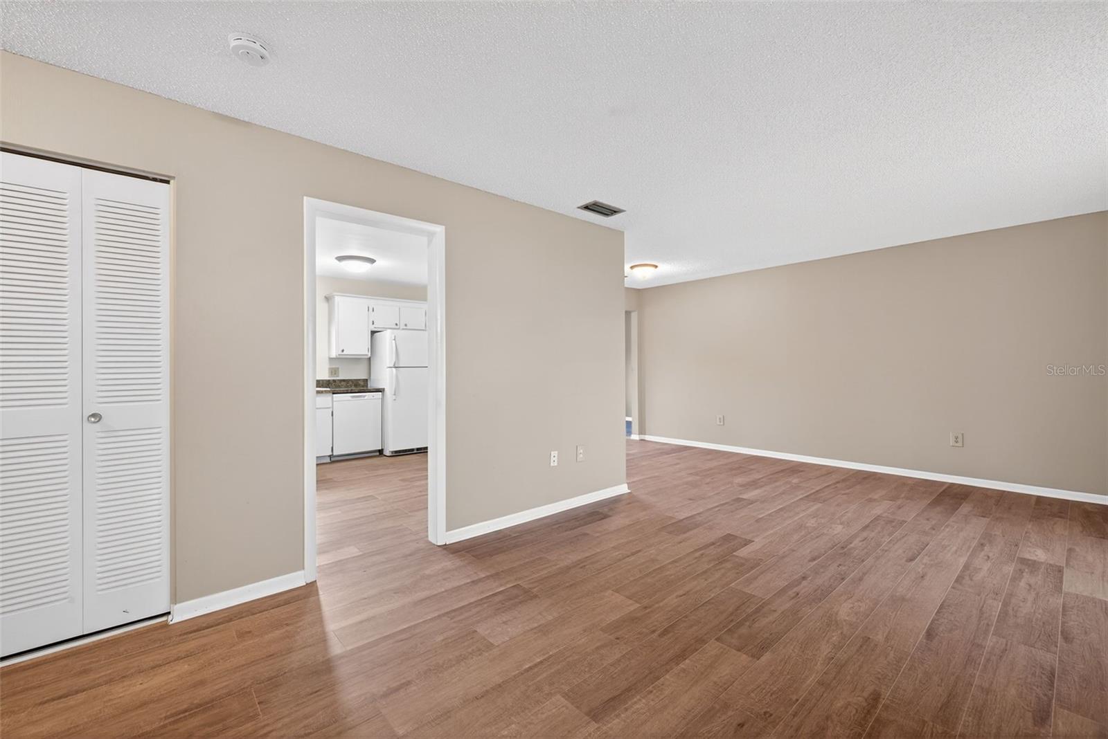 1529 ALLEGHENY DRIVE