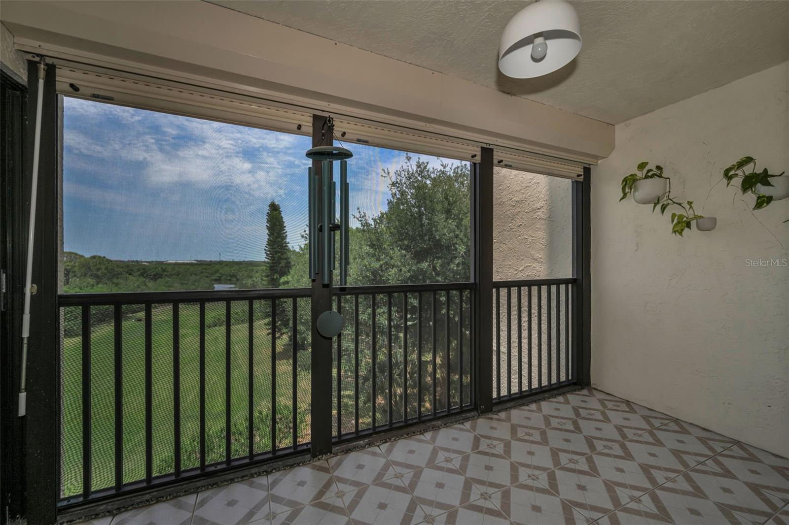 ISLAND VIEW SOUTH CONDO - Residential