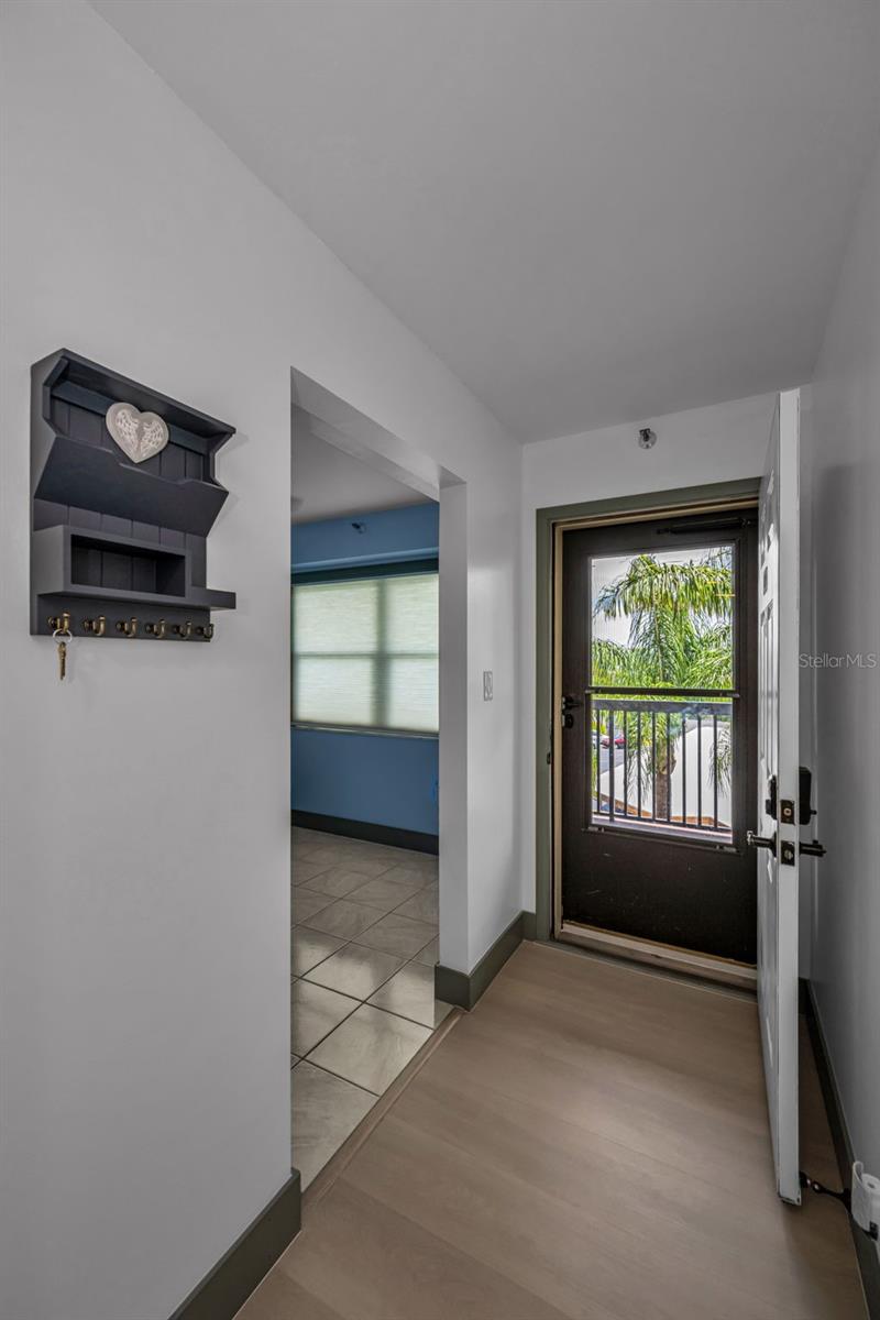 ISLAND VIEW SOUTH CONDO - Residential