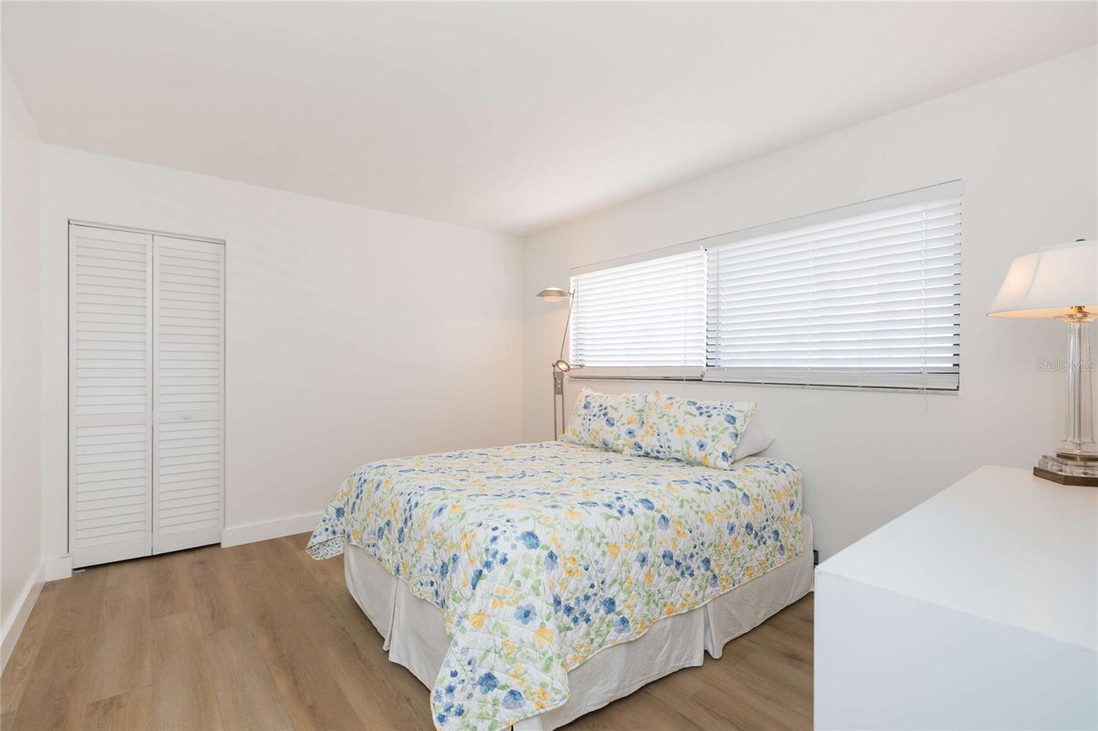 LA PUERTA DEL SOL CONDO - Residential