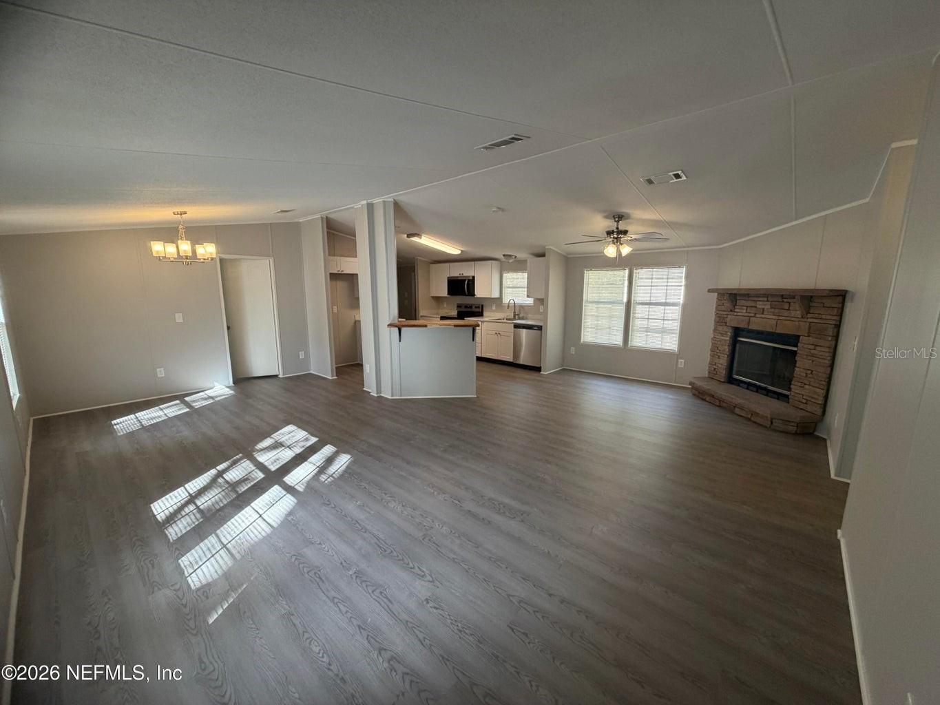 ST JOHNS RIVERSIDE ESTATES - Residential