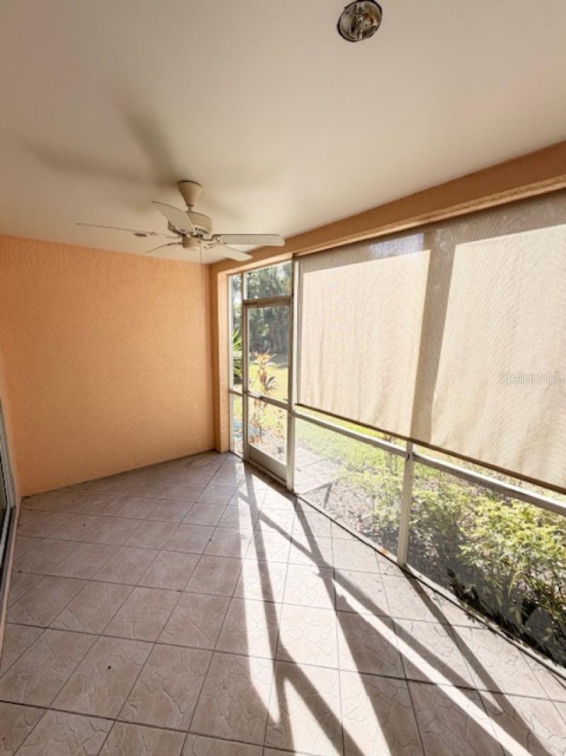 WATERS EDGE AT HERITAGE OAK PA - Residential