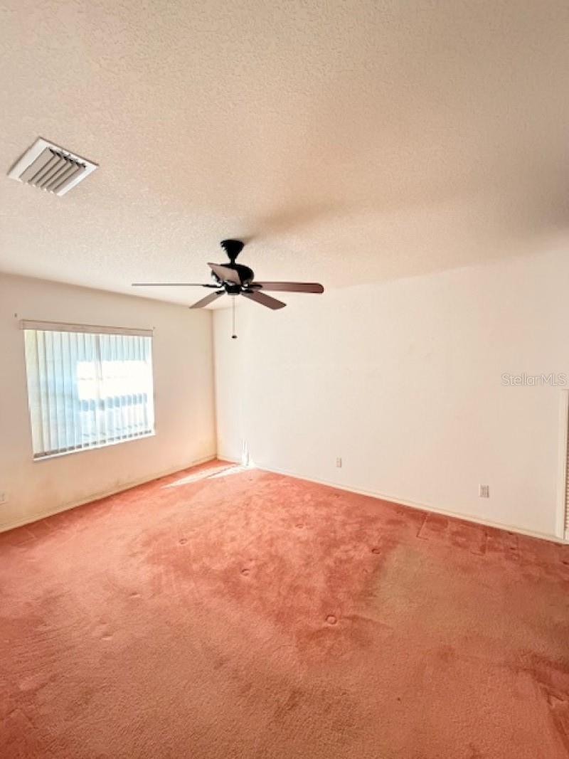 WATERS EDGE AT HERITAGE OAK PA - Residential