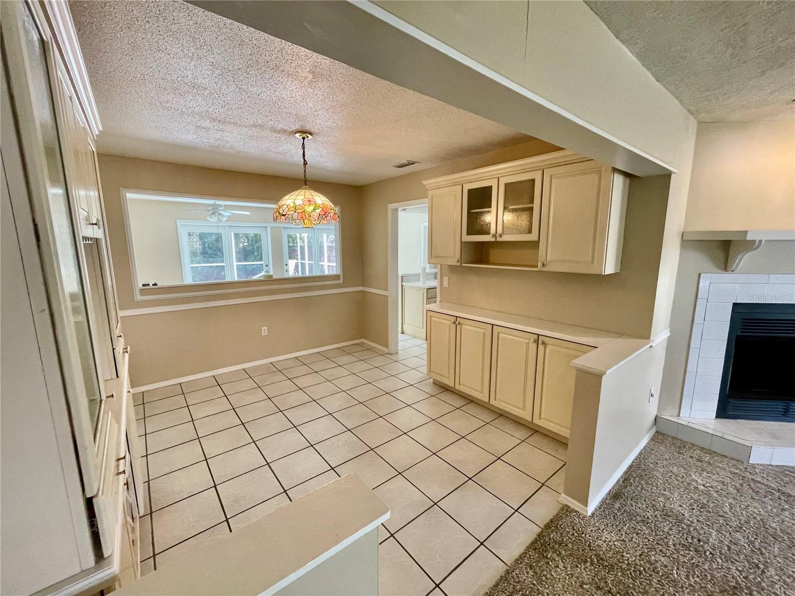 COUNTRY CLUB HEIGHTS FIRST ADD - Residential