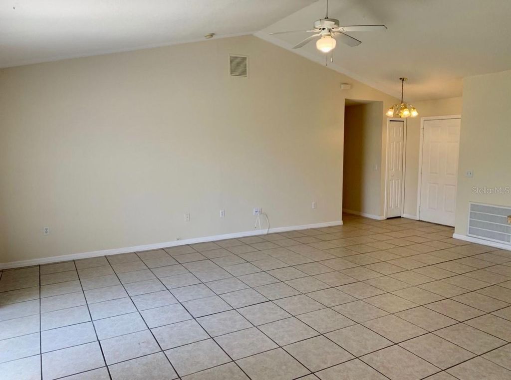 Photo of 606 Robin Lane, Poinciana, FL 34759 (MLS # S5149268)